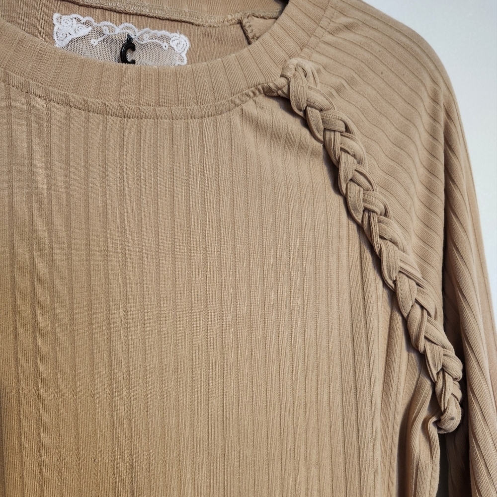 Cupio Ribbed Long Sleeve - Picture 2 of 4